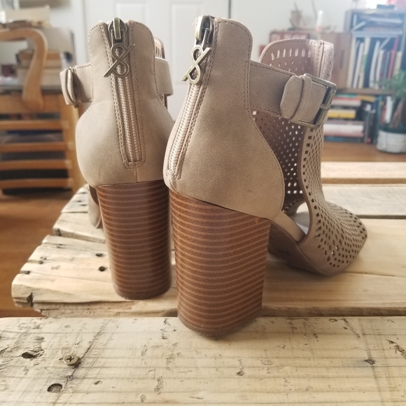 why has nobody bought these yet??!!?? - Picture 4 of 8